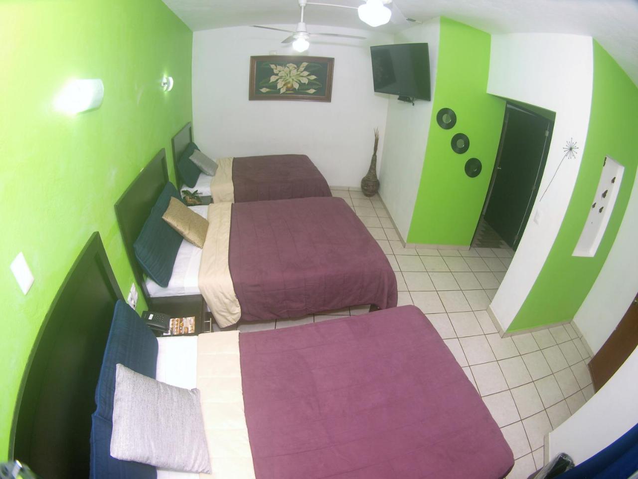 Hotel Hospedajes Del Rey 科利马 外观 照片